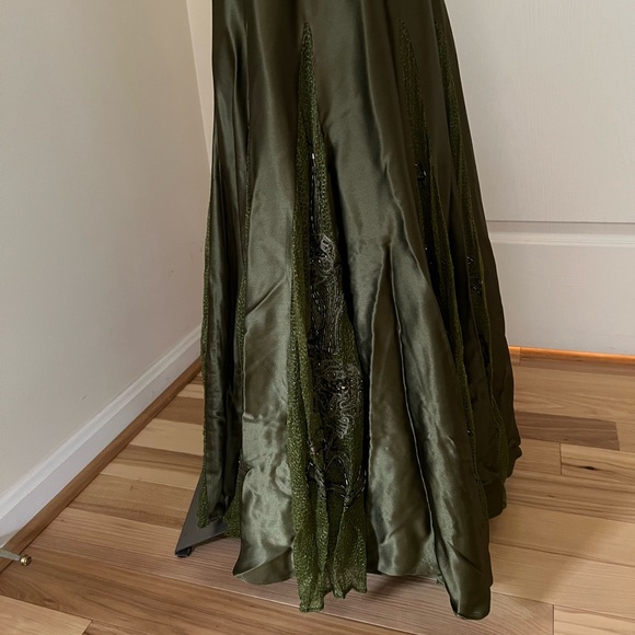 Sue Wong Elegant Olive Green Beaded Evening Gown - Picture 13 of 14